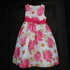 Girls dress